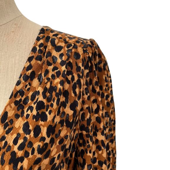 Zara Leopard Print V‑Neck Faux Wrap Top with Peplum Waist Size S - Picture 4 of 6